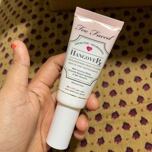 Too Faced Hangover Primer